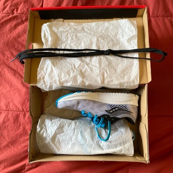 NWT Kids’ Saucony Guide 14 Running Shoes - Boys | Girls - Picture 10 of 10